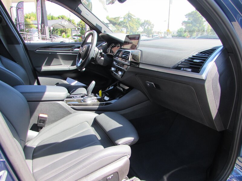 Used 2019 BMW X3 xDrive30i w/ Driving Assistance Package AWD/4WD image 35