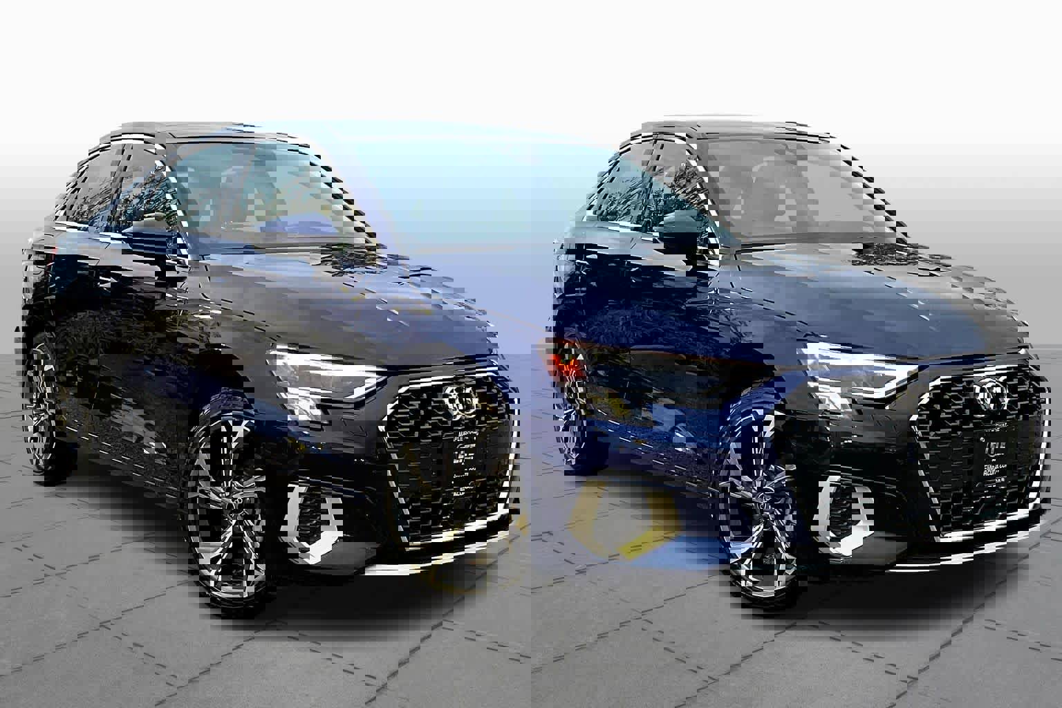 Used 2022 Audi A3 2.0T Premium Plus image 2