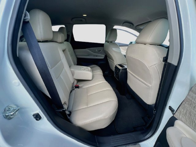 Used 2020 Nissan Murano SL FWD image 24