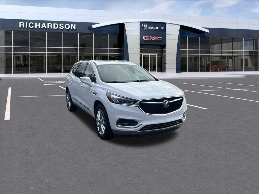 Used 2021 Buick Enclave Premium w/ Sun and Sites Package image 7