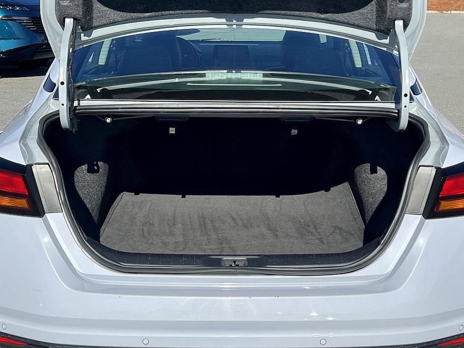 Certified 2024 Nissan Altima 2.5 SR image 15