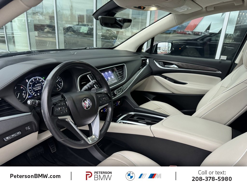Used 2022 Buick Enclave Avenir w/ Avenir Technology Package image 15