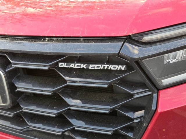 Used 2025 Honda Pilot Black Edition image 10