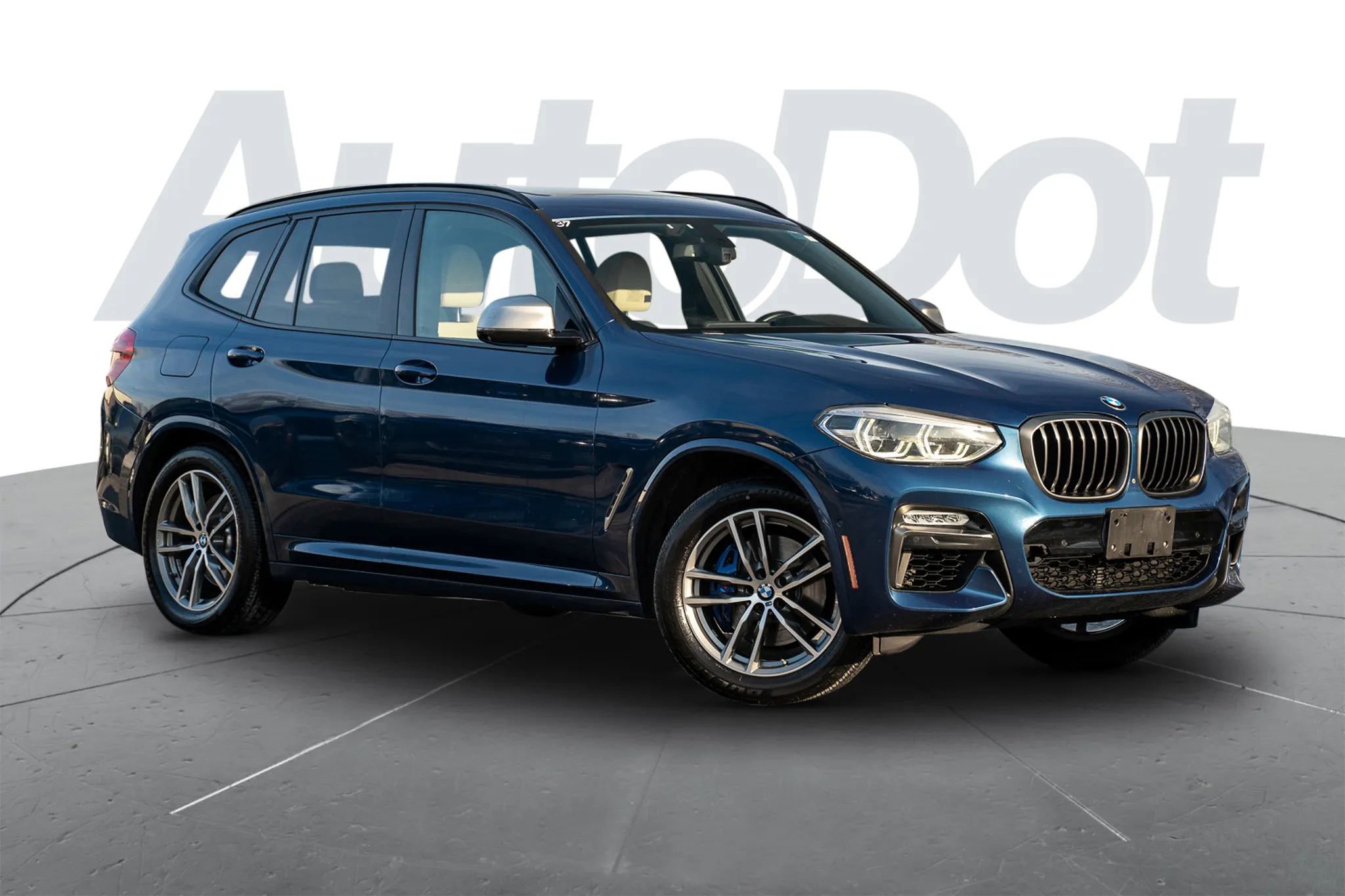 Used 2018 BMW X3 M40i image 1