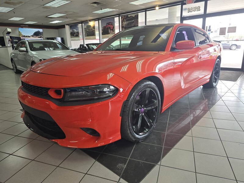 Used 2017 Dodge Charger R/T w/ Plus Group