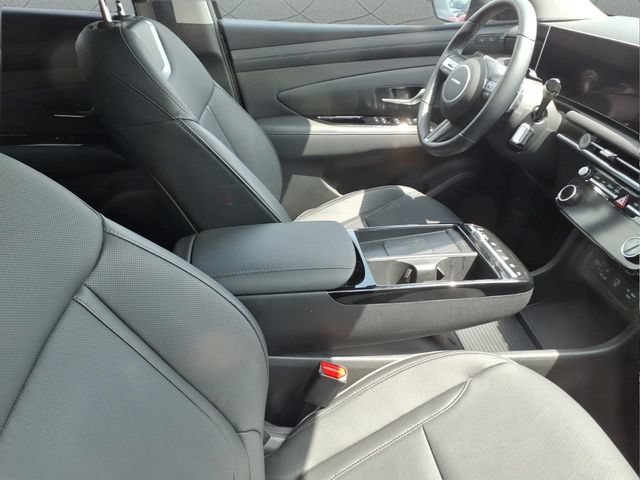 Certified 2025 Hyundai Tucson Limited AWD/4WD image 8
