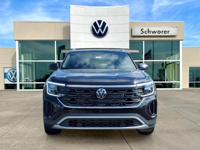 New 2026 Volkswagen Atlas Cross Sport SE AWD/4WD image 3