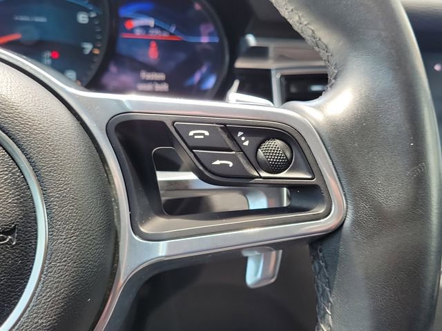 Used 2018 Porsche Macan Sport Edition AWD/4WD image 23