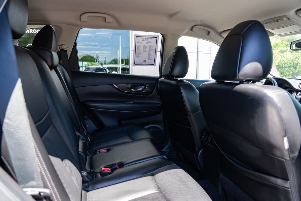 Used 2018 Nissan Rogue SL AWD/4WD image 24