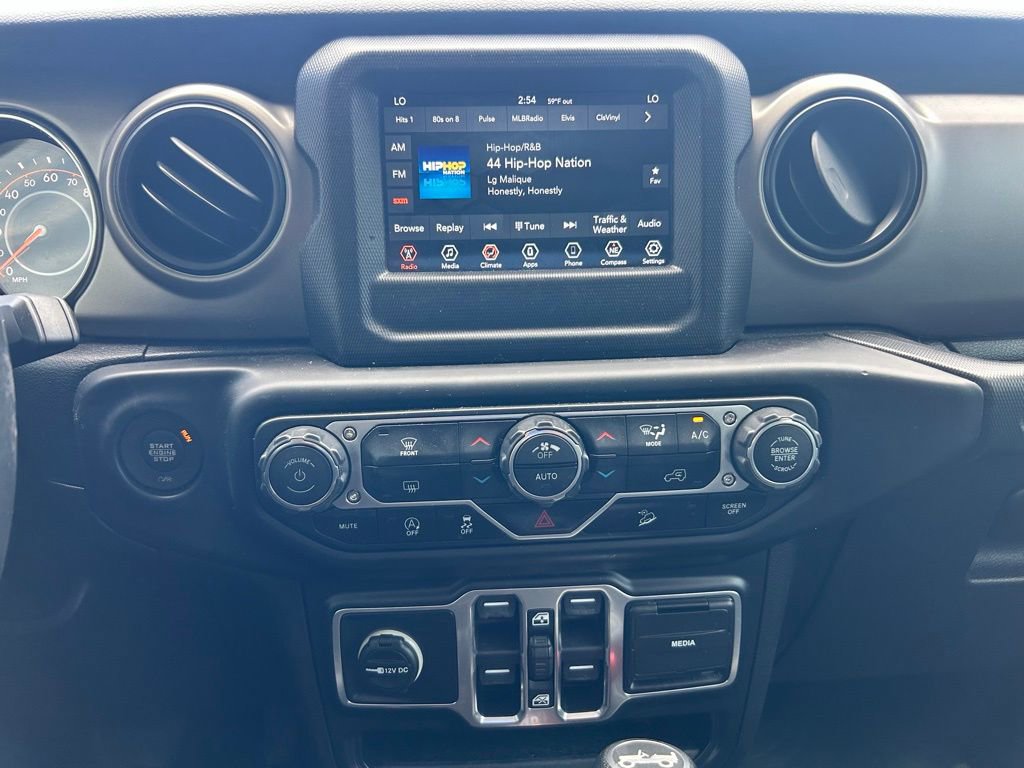 Used 2018 Jeep Wrangler Unlimited Sport S AWD/4WD image 19