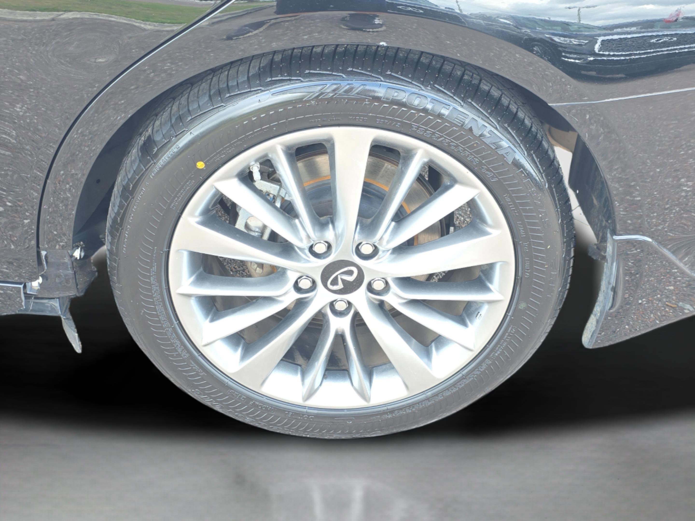 Used 2022 INFINITI Q50 Luxe w/ Cargo Package image 7