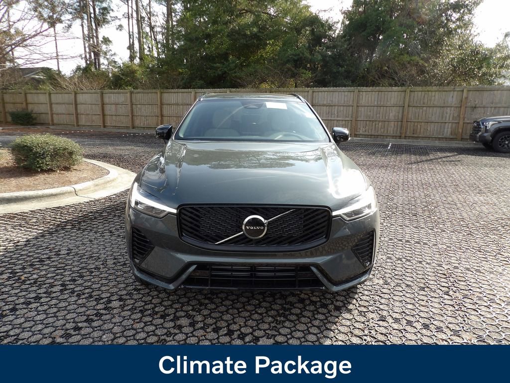 New 2026 Volvo XC60 T8 Core w/ Protection Package Premier image 2