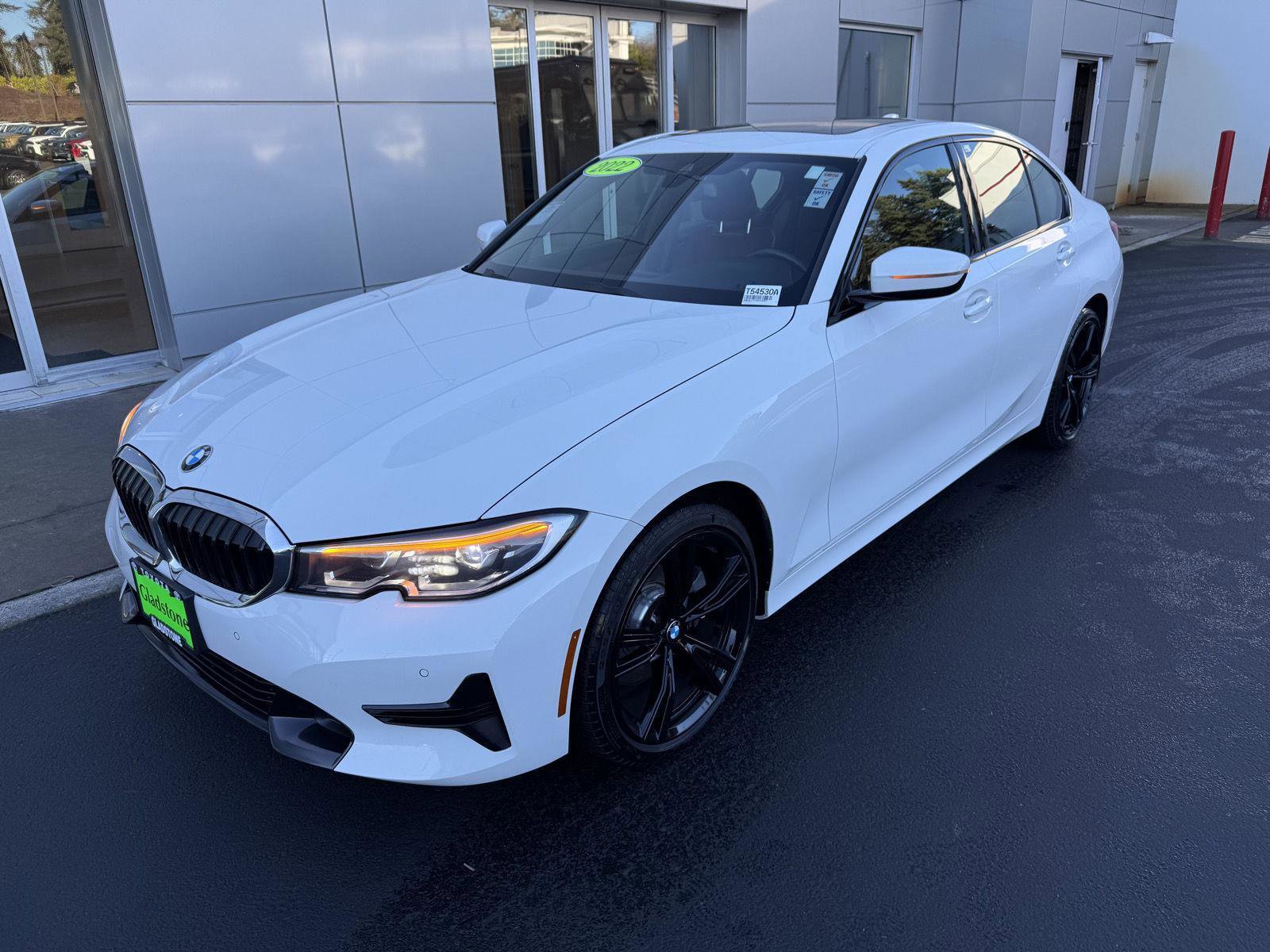 Used 2022 BMW 330i xDrive Sedan w/ Driving Assistance Package image 1