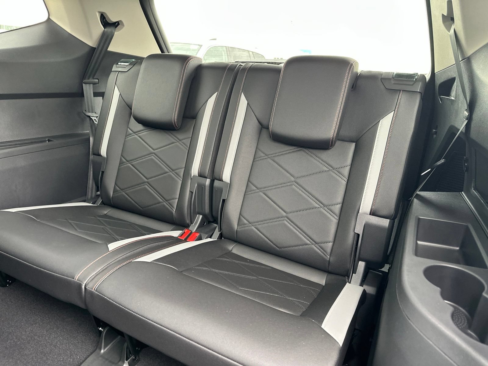 New 2026 Volkswagen Atlas Peak Edition AWD/4WD image 27