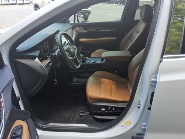 Used 2024 Cadillac XT5 Premium Luxury w/ Technology Package FWD image 12