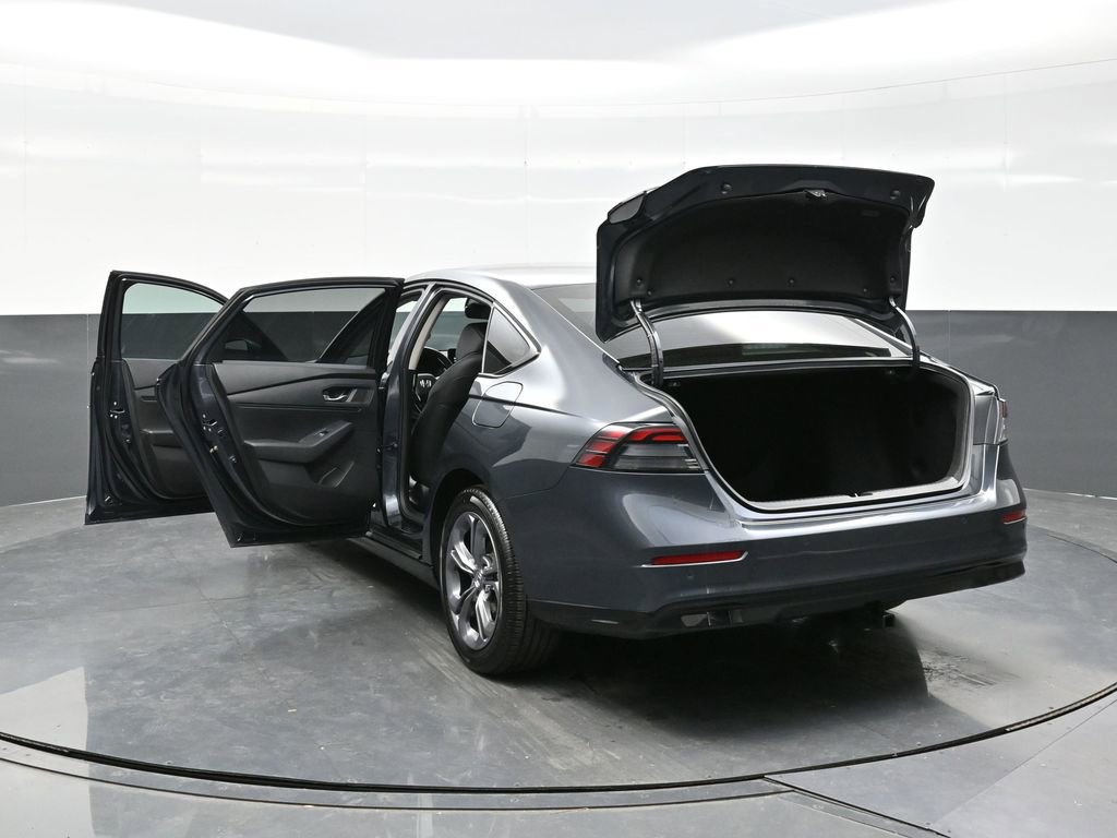 Used 2025 Honda Accord EX-L image 37