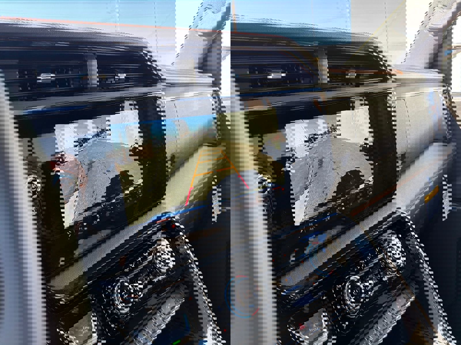 New 2026 GMC Sierra 1500 AT4 w/ AT4 Premium Package image 21