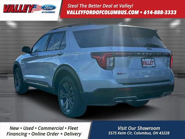 New 2025 Ford Explorer Active w/ Active Comfort Package image 4