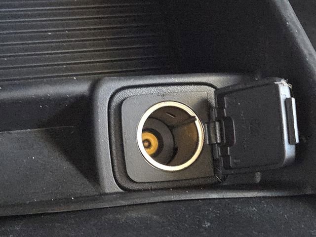 Used 2016 Ford Fusion SE w/ Equipment Group 202A image 7