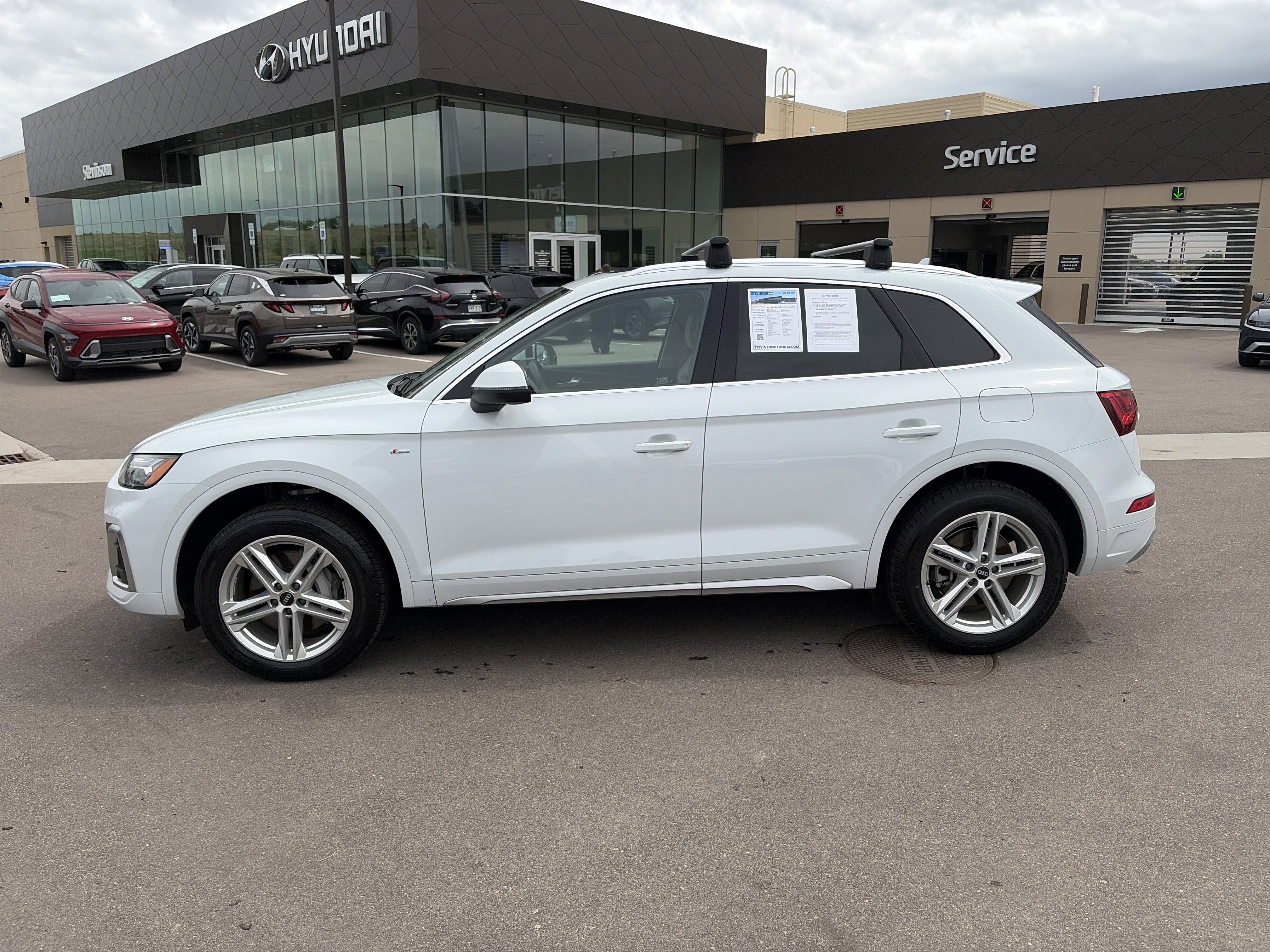 Used 2021 Audi Q5 e Premium Plus w/ Premium Plus Package AWD/4WD image 5