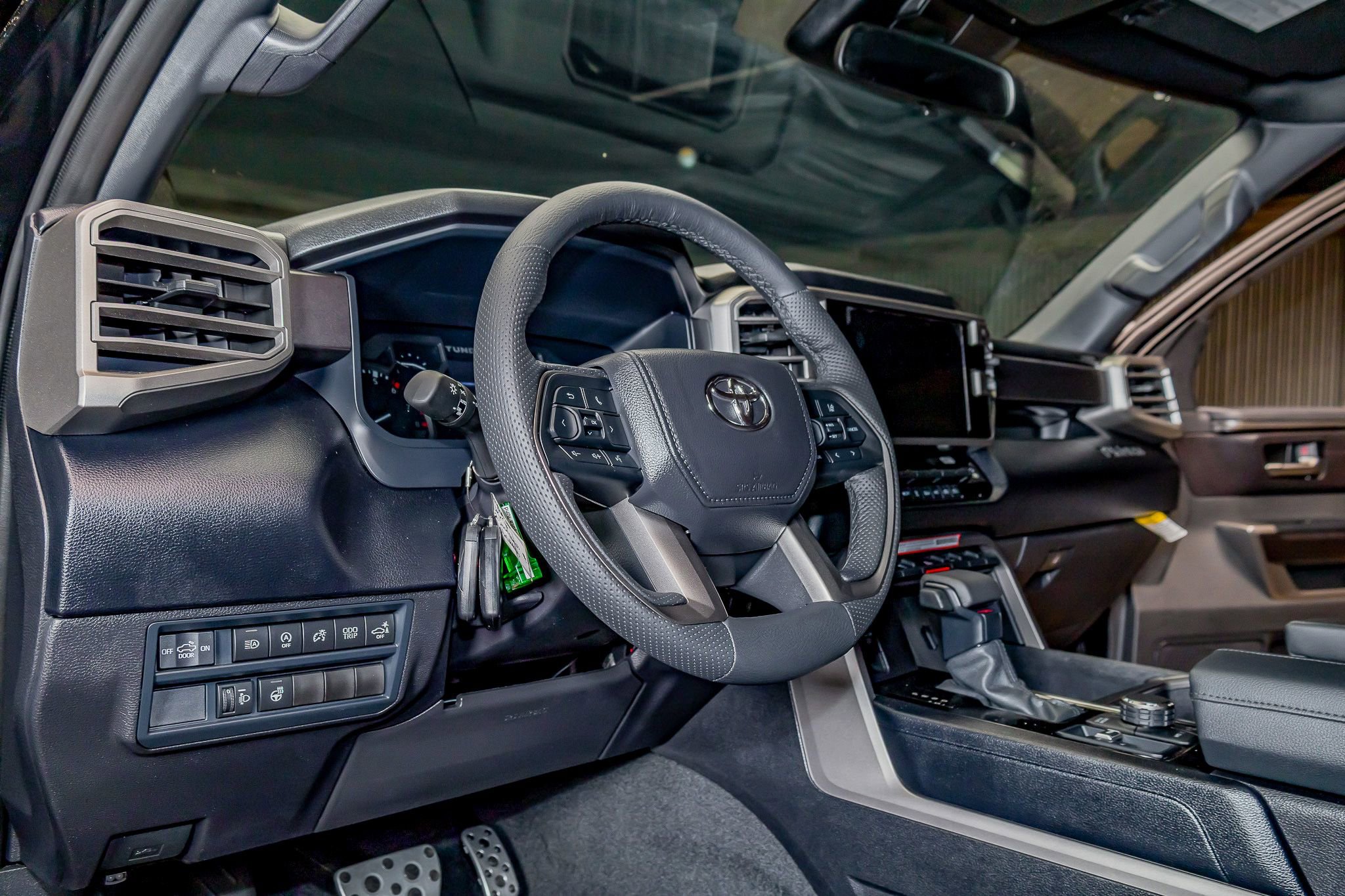 Used 2025 Toyota Tundra SR5 image 17