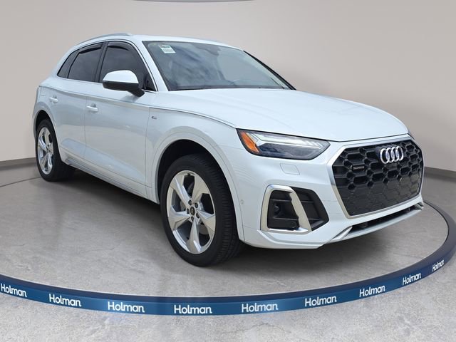 Certified 2024 Audi Q5 2.0T Prestige AWD/4WD image 4