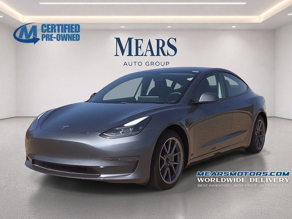 Used 2021 Tesla Model 3 Standard Range Plus RWD image 1