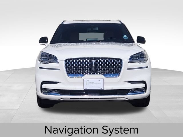 Certified 2023 Lincoln Aviator Black Label w/ Dynamic Handling Package AWD/4WD image 3