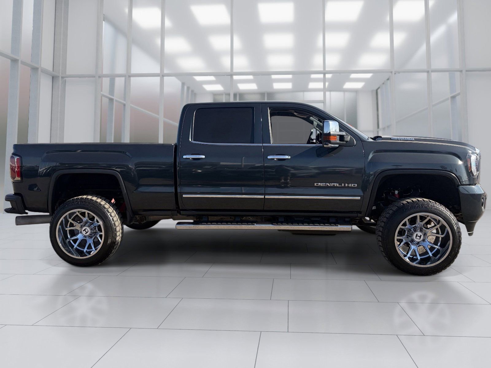 Used 2019 GMC Sierra 2500 Denali w/ Duramax Plus Package image 7