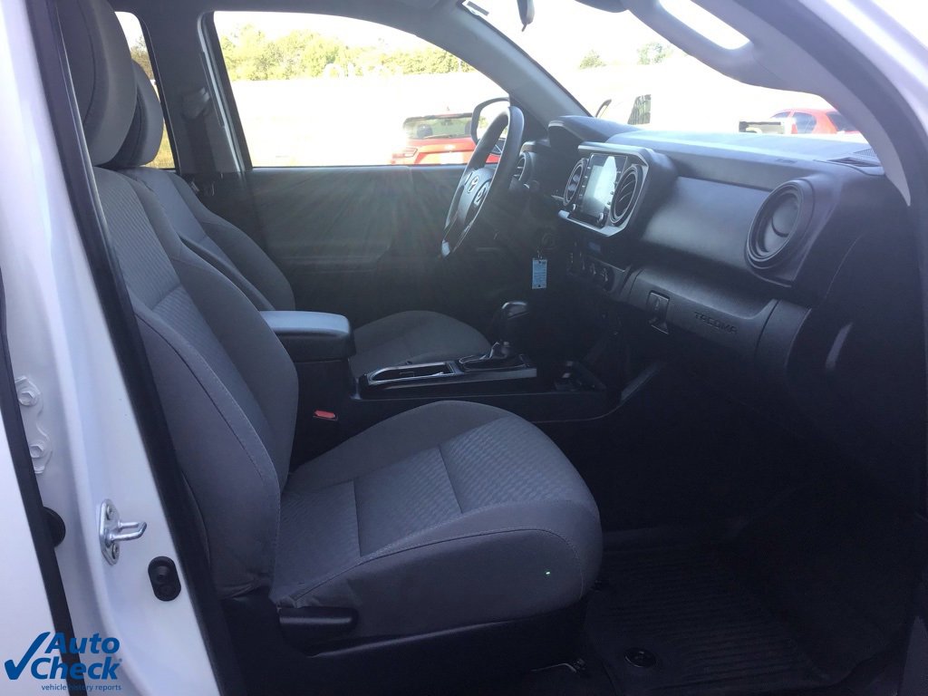 Used 2022 Toyota Tacoma SR image 21