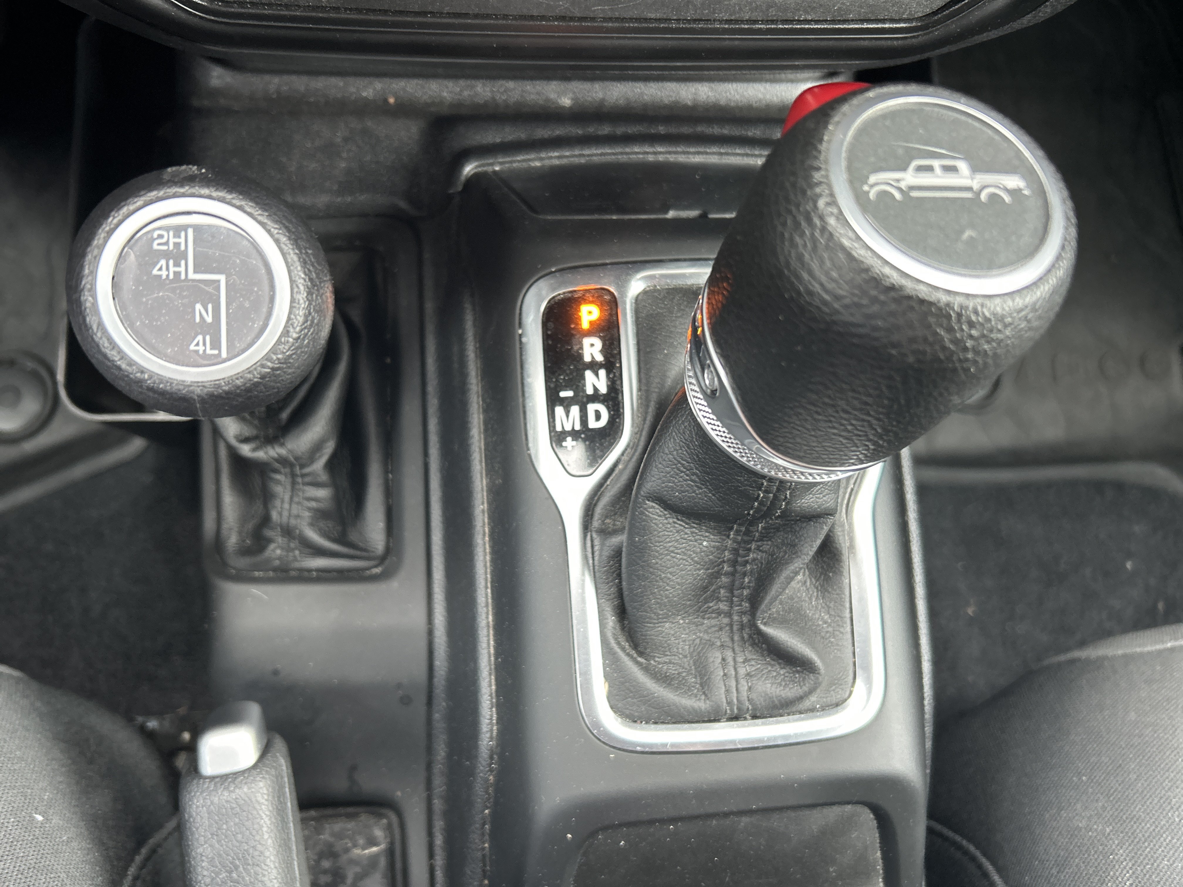 Used 2022 Jeep Gladiator Sport AWD/4WD image 24