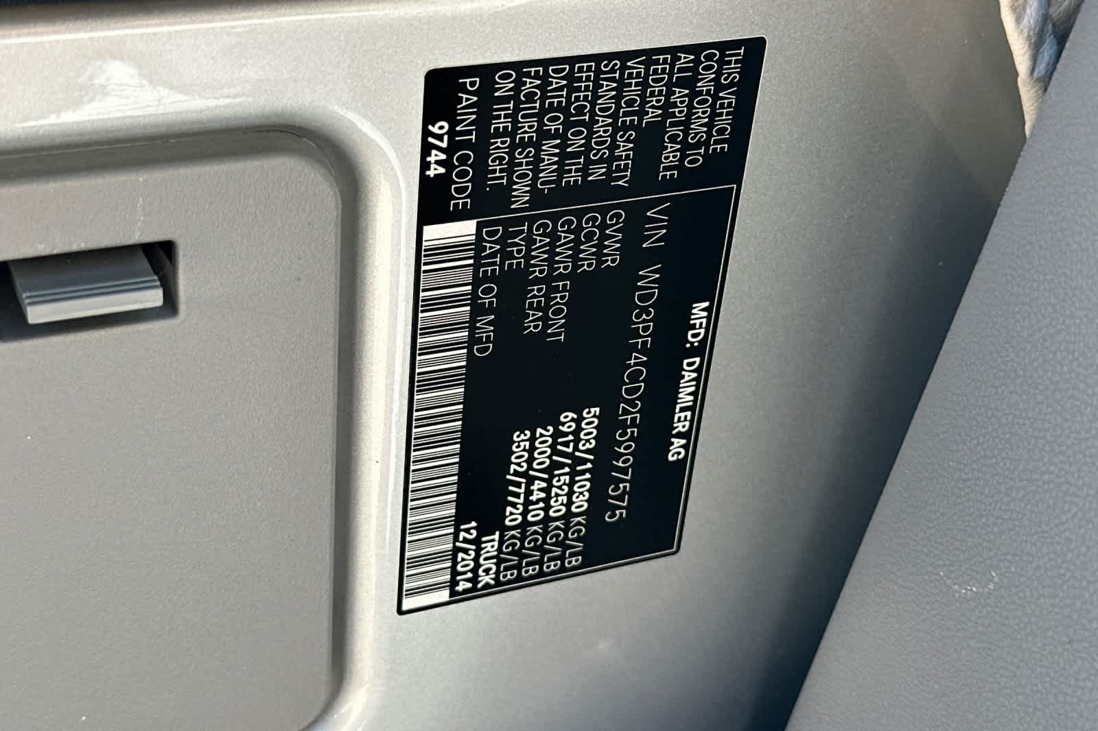 Used 2015 Mercedes-Benz Sprinter 3500 image 26