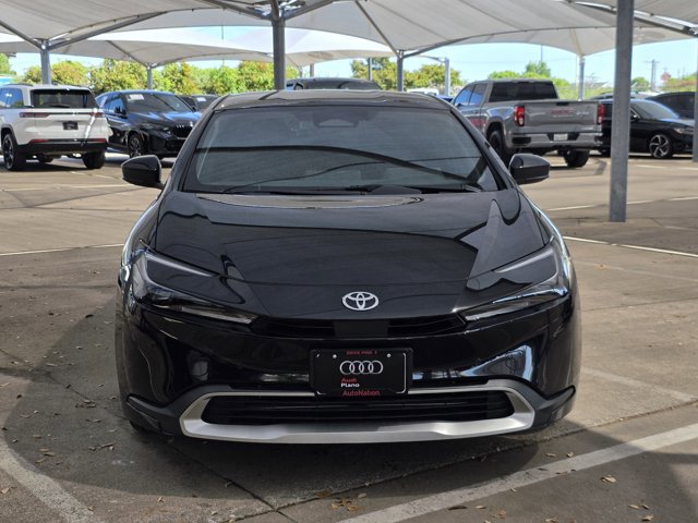Used 2023 Toyota Prius Prime SE image 2