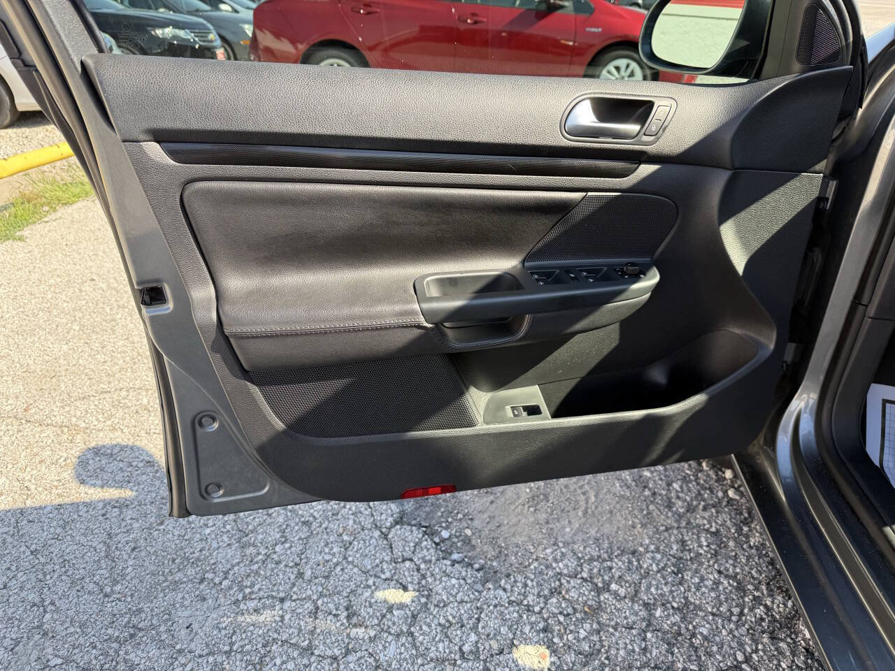Used 2014 Volkswagen Jetta SE FWD image 22