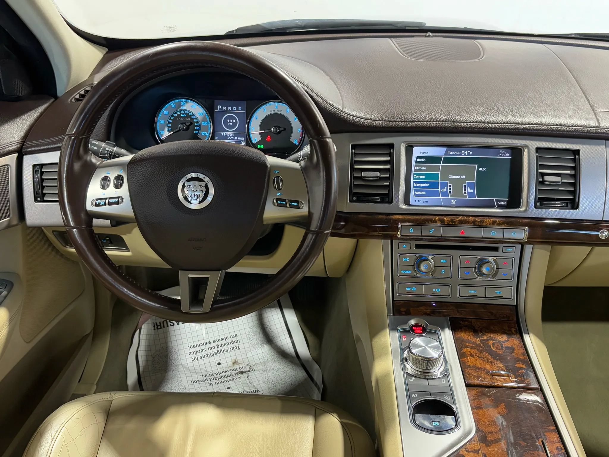 Used 2011 Jaguar XF RWD image 11