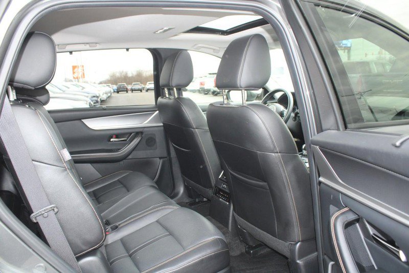 Used 2024 MAZDA CX-90 3.3 Turbo w/ Preferred Plus image 13