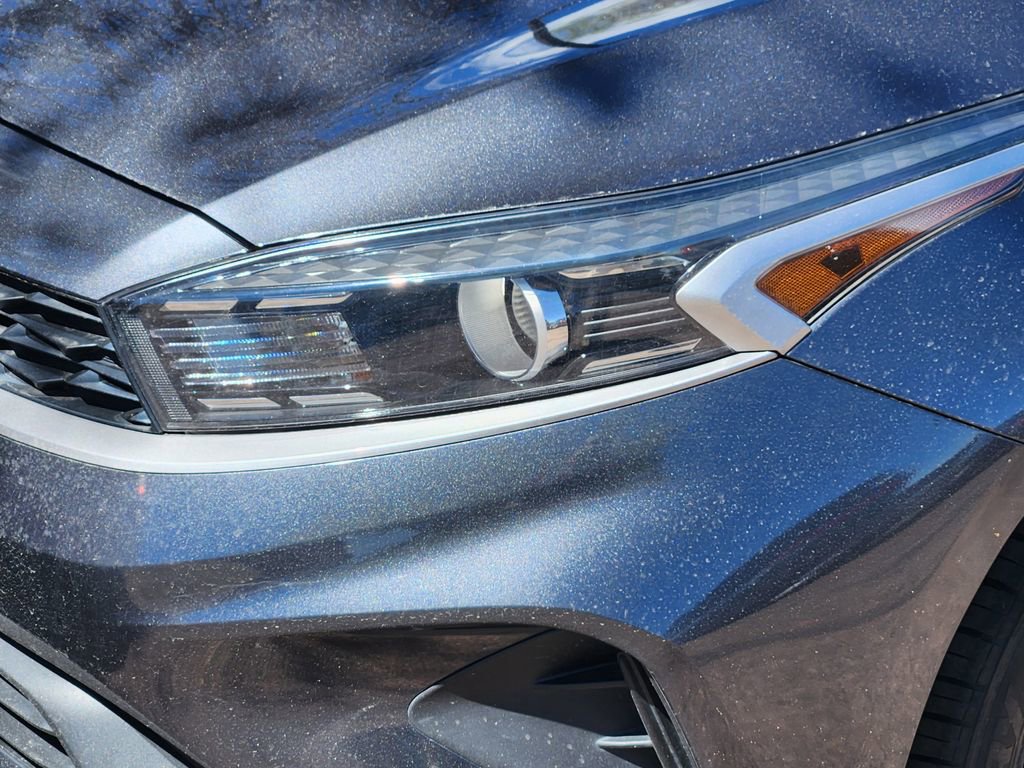 Certified 2022 Kia Forte LXS image 8