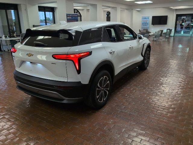 New 2025 Chevrolet Blazer EV LT AWD/4WD image 15