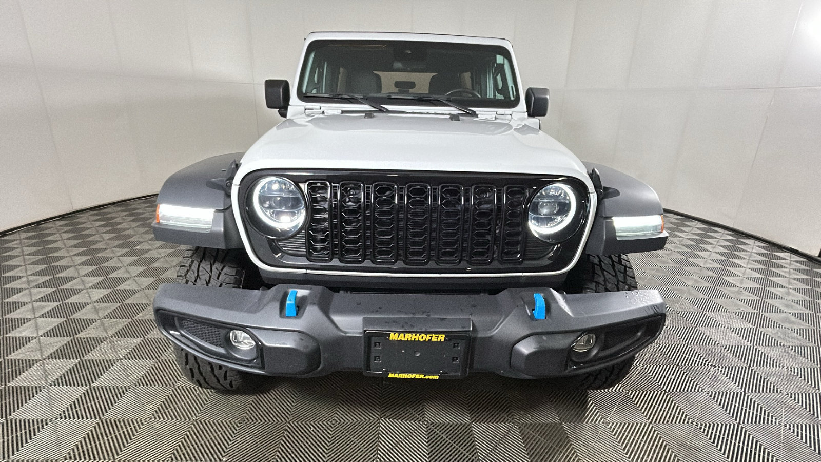 Used 2024 Jeep Wrangler Unlimited AWD/4WD image 8
