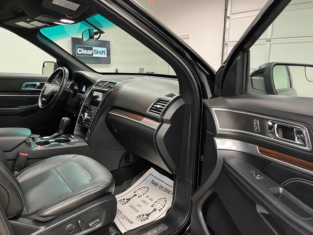 Used 2018 Ford Explorer Limited AWD/4WD image 58
