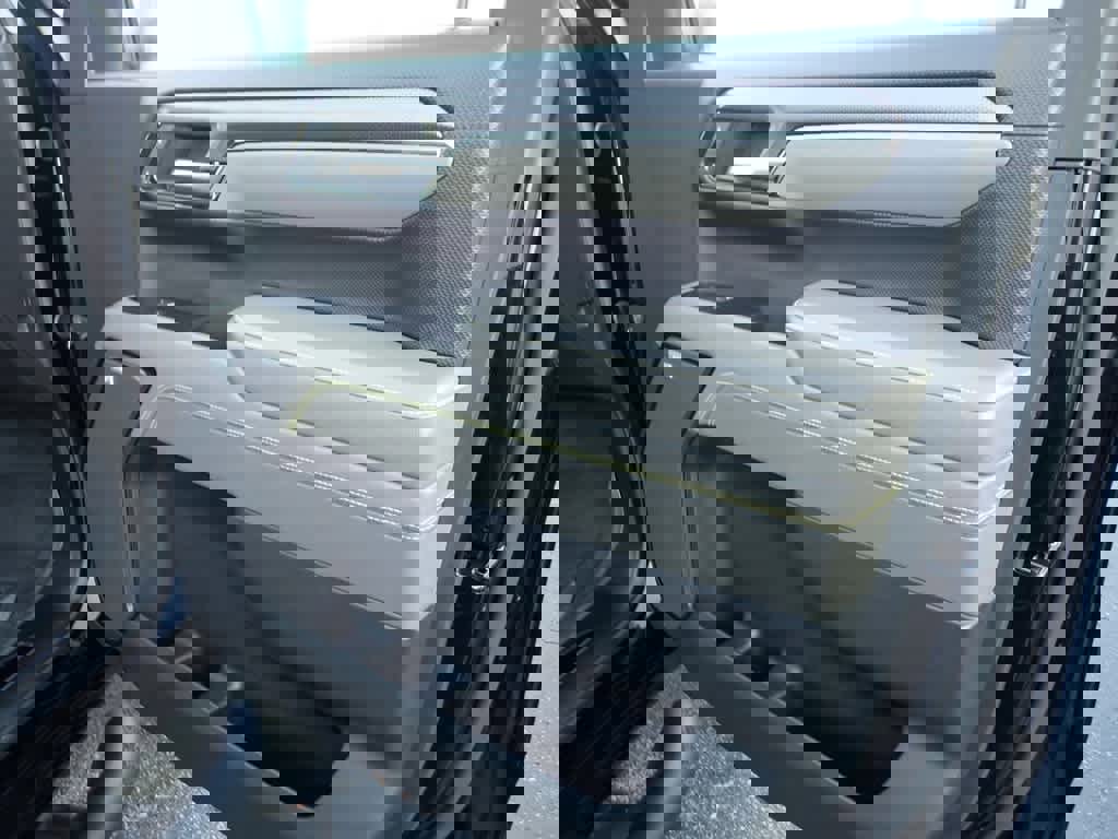 Certified 2024 Chevrolet Silverado 1500 ZR2 w/ Technology Package image 27