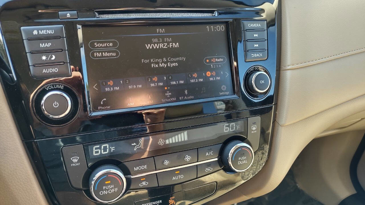 Used 2019 Nissan Rogue SV w/ Premium Package image 24