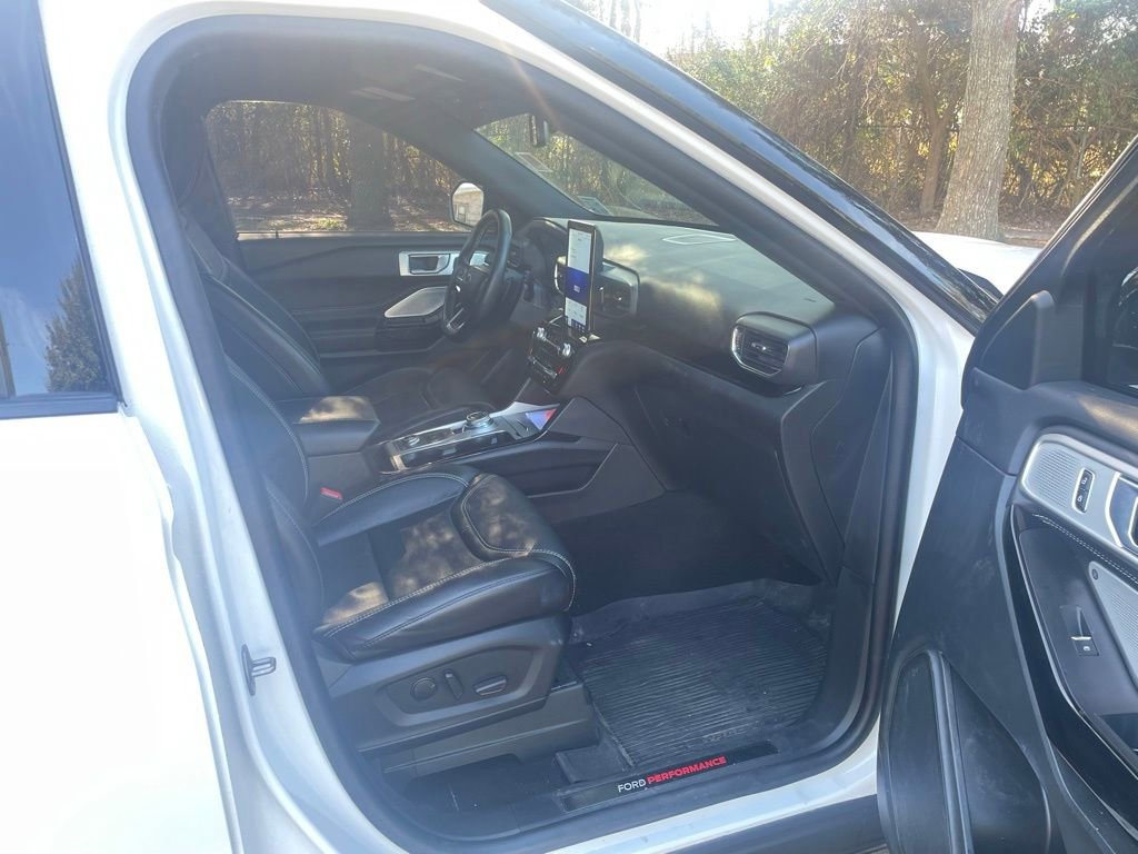 Used 2023 Ford Explorer ST w/ Equipment Group 401A image 11