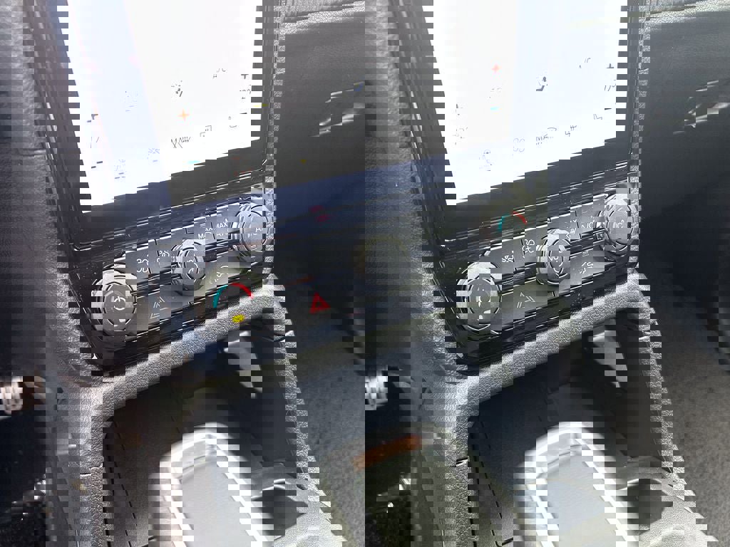 New 2026 Ford Ranger Lariat w/ Black Appearance Package image 25