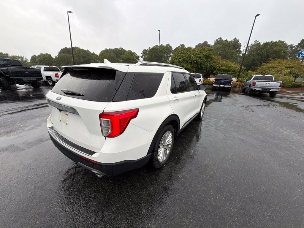 Used 2024 Ford Explorer Limited w/ Limited Technology Package RWD image 19