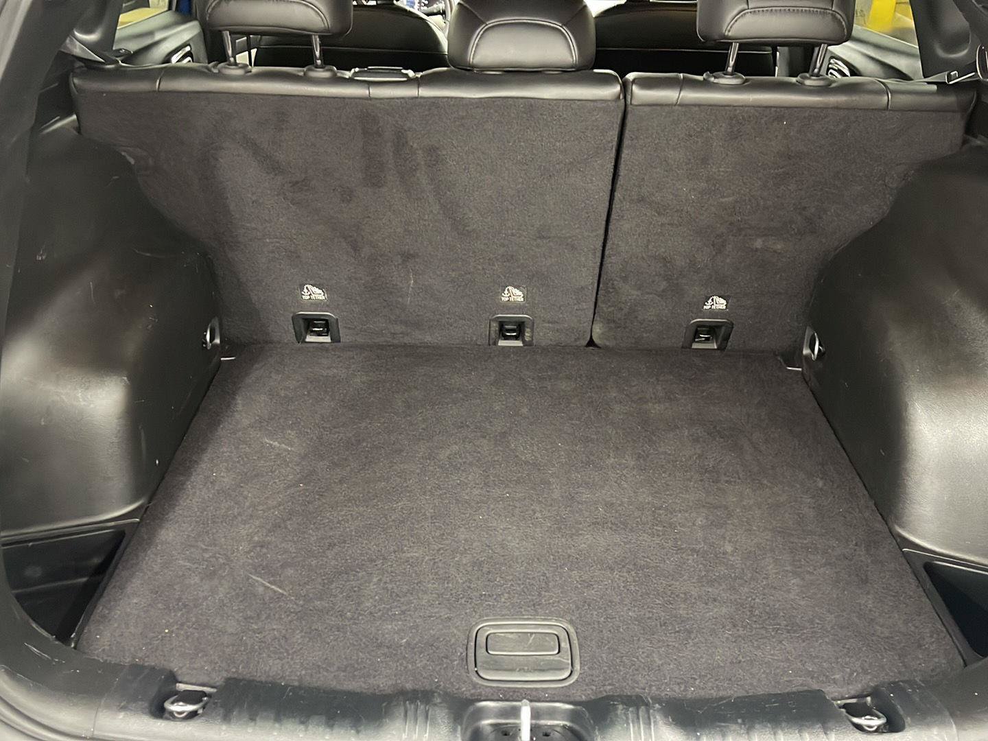 Used 2025 Jeep Compass Limited AWD/4WD image 7