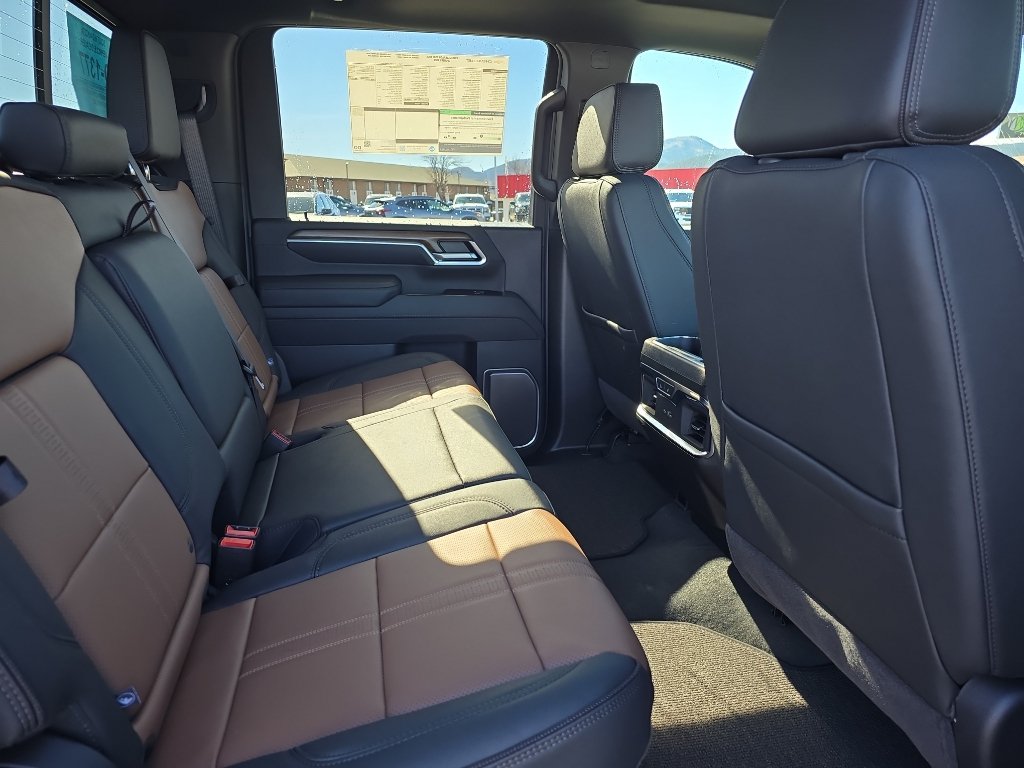New 2026 Chevrolet Silverado 2500 High Country w/ High Country Premium Package AWD/4WD image 25