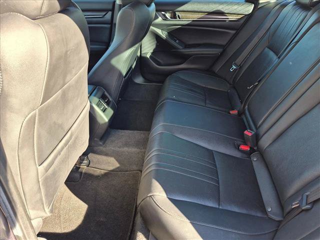 Used 2020 Honda Accord Touring image 19