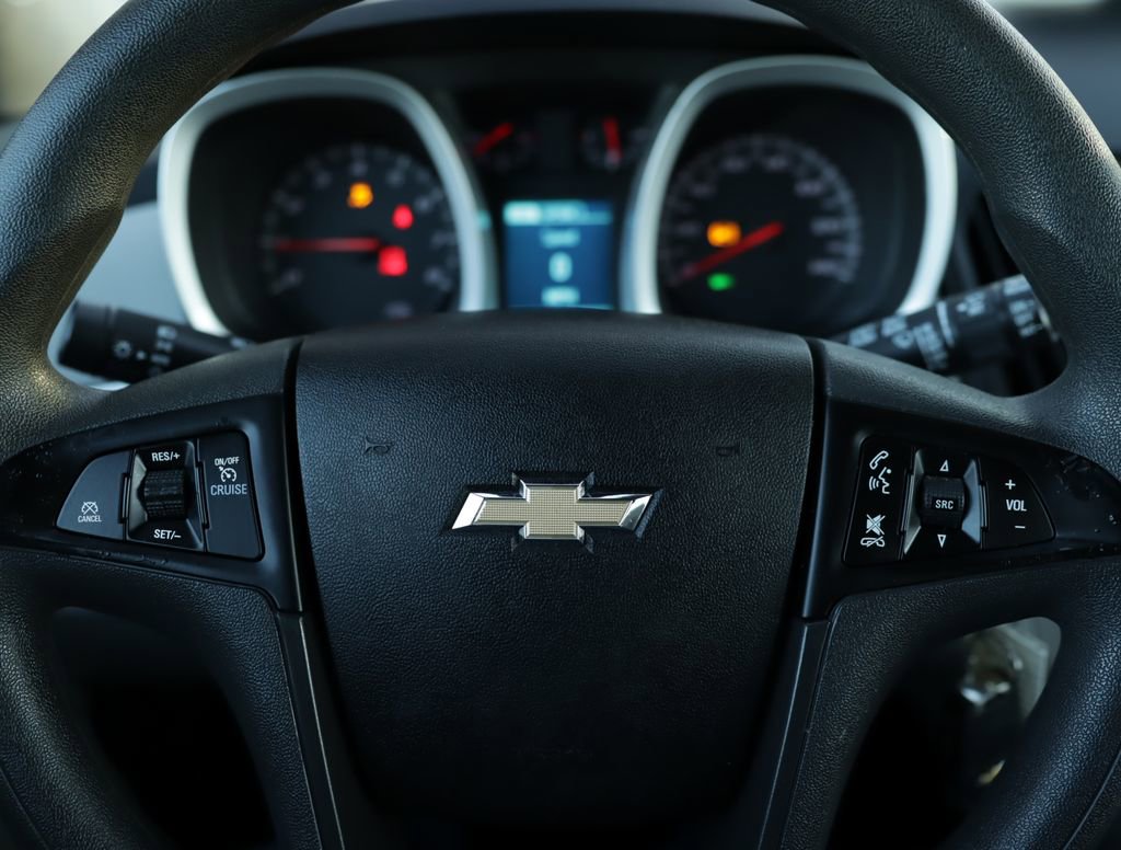 Used 2015 Chevrolet Equinox LS image 10