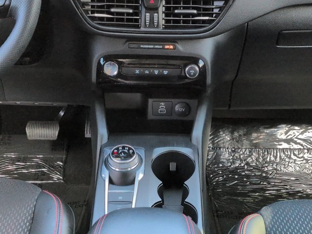Used 2025 Ford Escape ST-Line w/ Tech Pack #1 FWD image 18